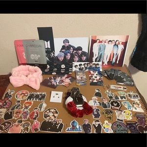 KPOP MYSTERY BOX